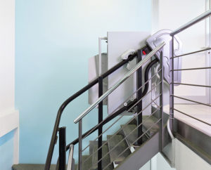 Plataforma Salvaescaleras Sharp Para Escaleras Curvas Stannah